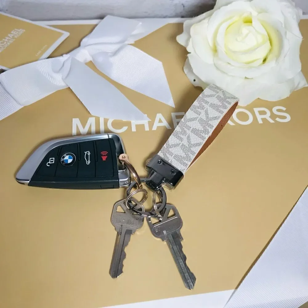 Michael kors KEYCHAIN HOLDER METTALIC HARDWARE